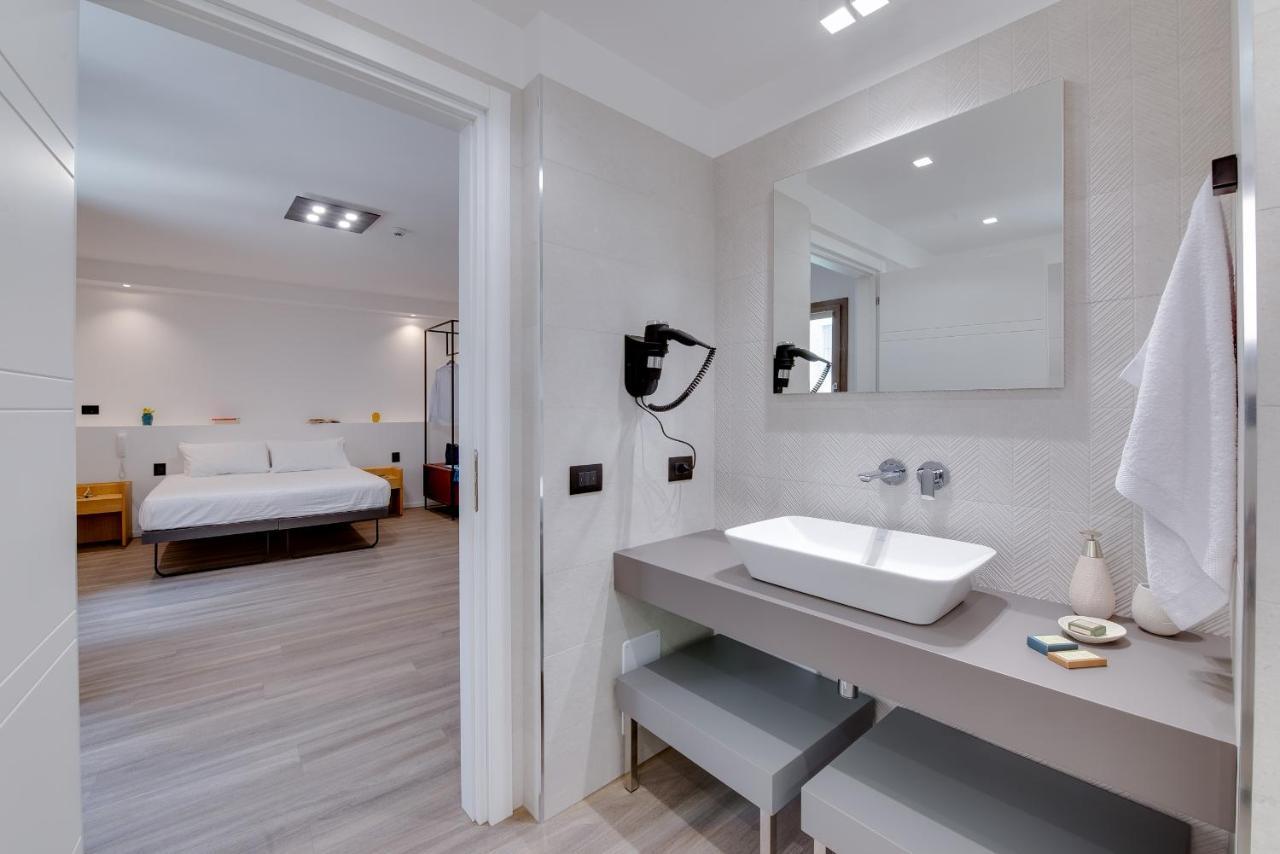 Roccaregina Hotel ชากกา ภายนอก รูปภาพ