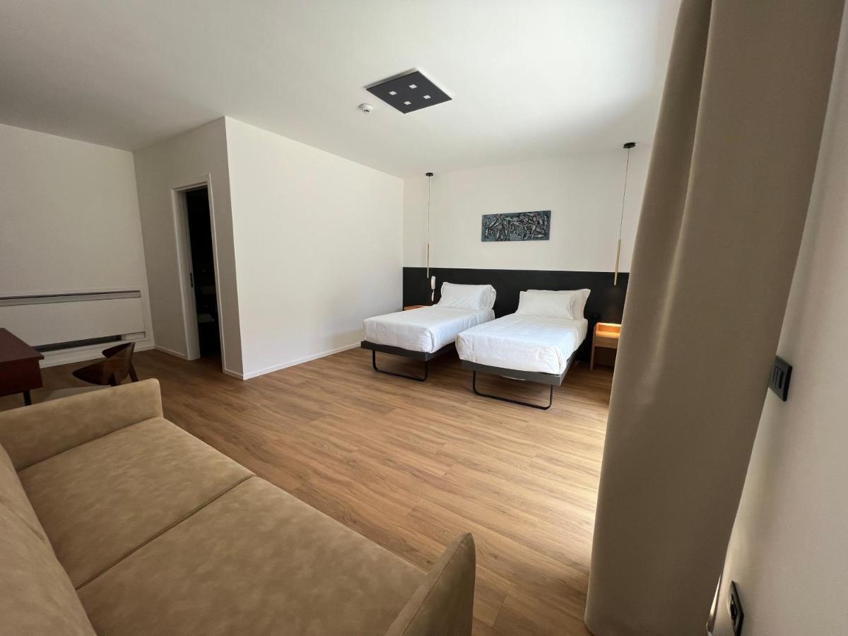 Roccaregina Hotel ชากกา ภายนอก รูปภาพ