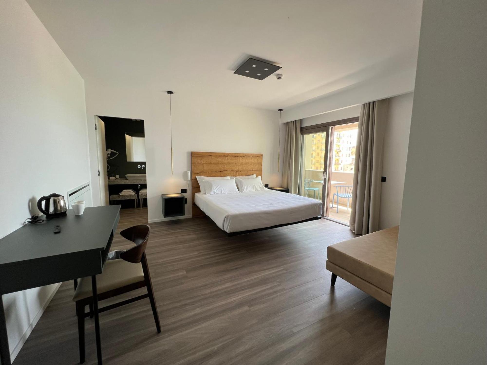 Roccaregina Hotel ชากกา ภายนอก รูปภาพ